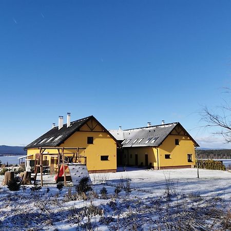 Apartman S Terasou A Vyhledem Na Jezero Lipno Kovarov  Екстериор снимка
