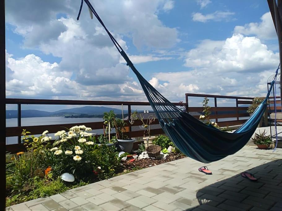 Apartman S Terasou A Vyhledem Na Jezero Lipno Kovarov  Екстериор снимка