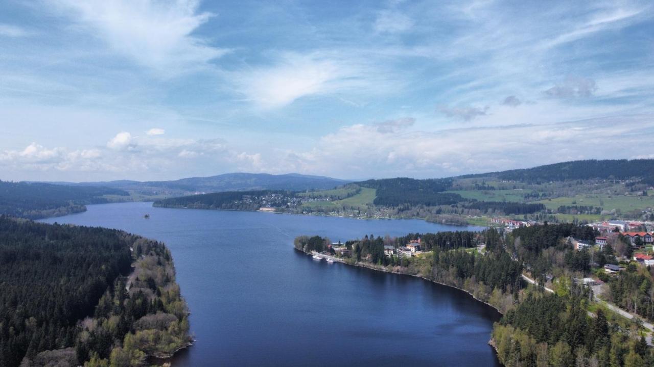 Apartman S Terasou A Vyhledem Na Jezero Lipno Kovarov  Екстериор снимка